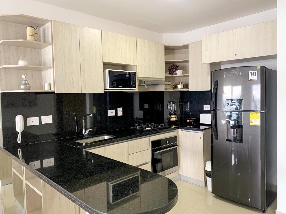 דירות Cartagena Oceanview Escape Pool, Jacuzzi & Gym In Bocagrande מראה חיצוני תמונה