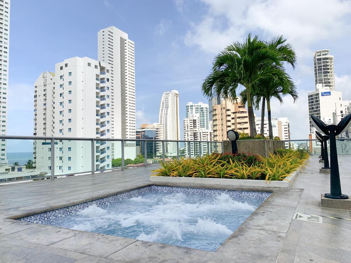 דירות Cartagena Oceanview Escape Pool, Jacuzzi & Gym In Bocagrande מראה חיצוני תמונה